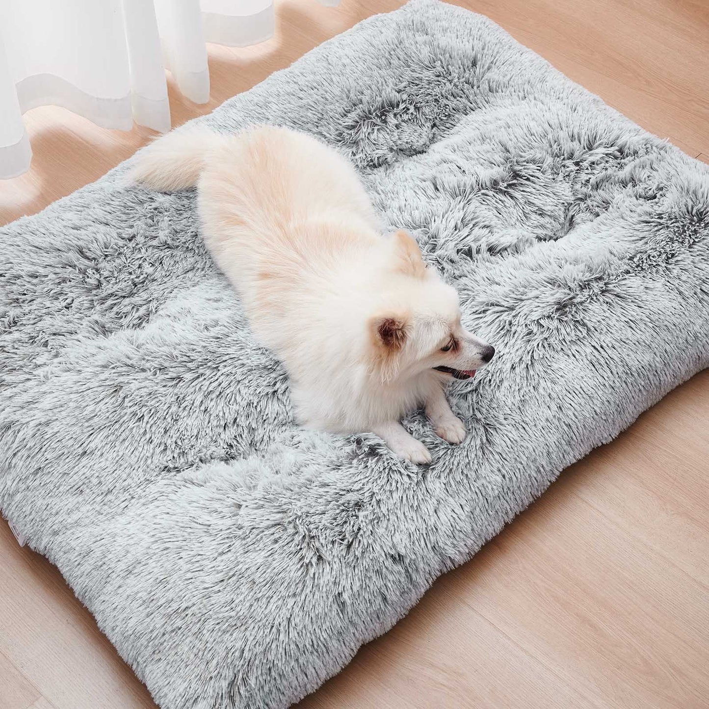 Fluffy Dog Crate Pad – Soft Faux Fur Anti-Anxiety Bed for Dogs & Cats, Non-Slip Calming Crate Mat, Washable Plush Pet Bed